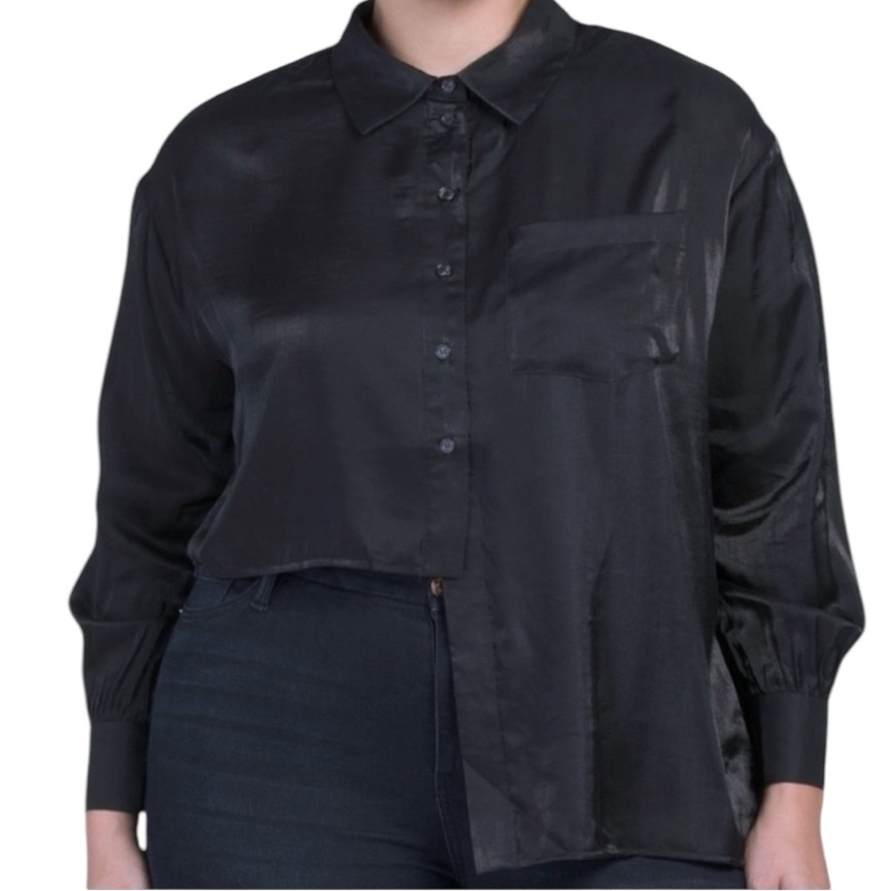 ELOQUII Plus Asymetric Shiny Button-down Size 20
